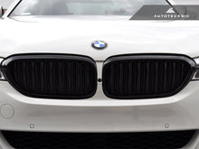 Load image into Gallery viewer, AutoTecknic Painted Center Grille Cover - G30 5-Series-DSG Performance-USA